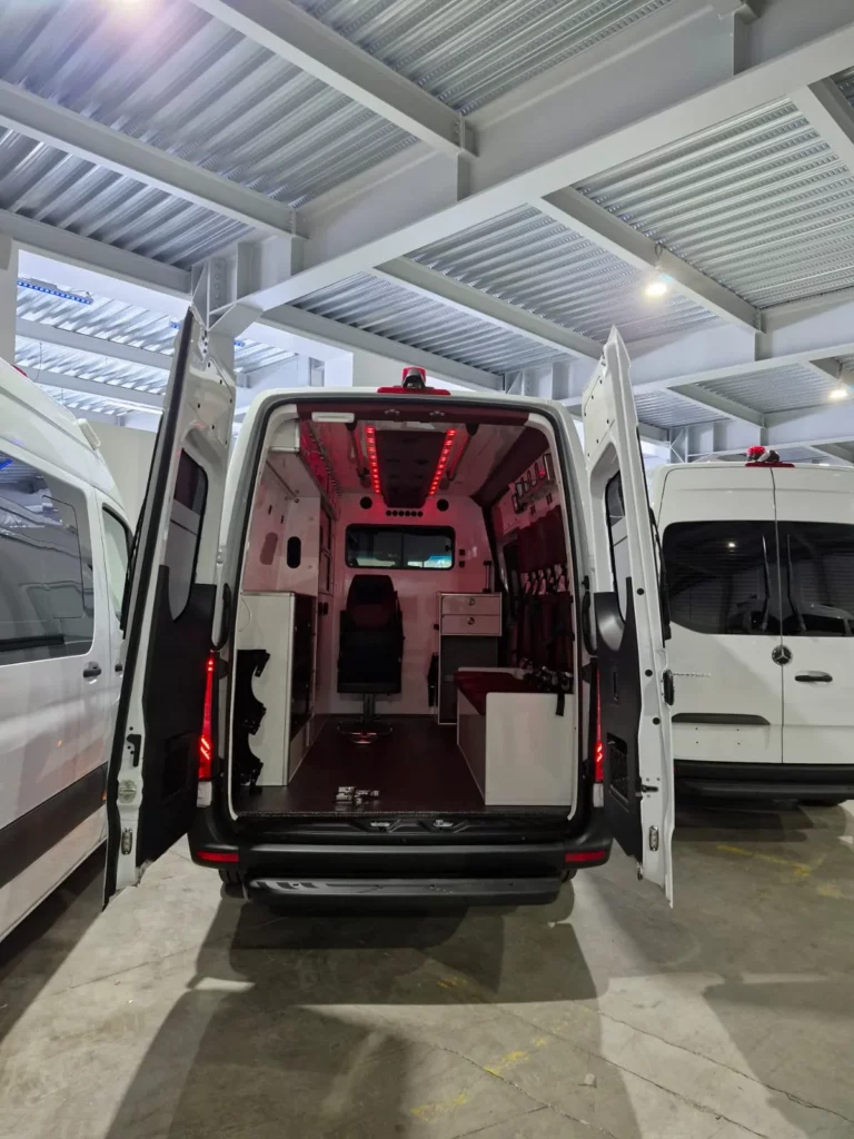 ambulance vue de l'extérieur